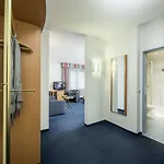 Hotel Monika