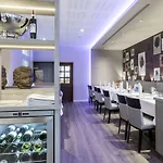 Monika Hotel