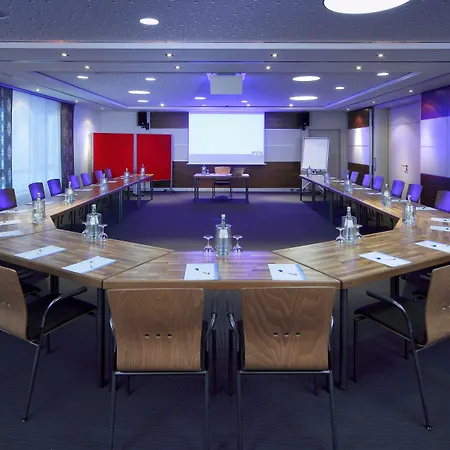 莫妮卡酒店 Büttelborn