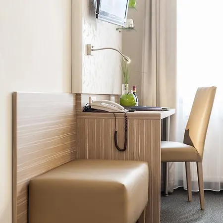 酒店 莫妮卡酒店 Büttelborn