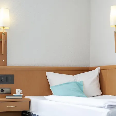 Hotel Monika 4*